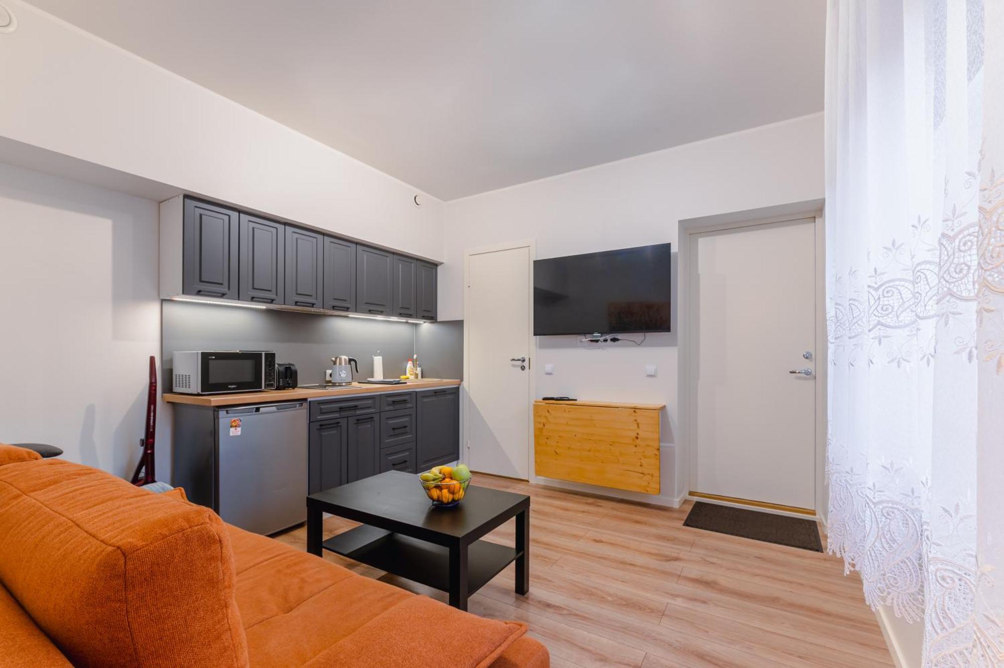 Posti Guesthouse Rakvere Ngoại thất bức ảnh